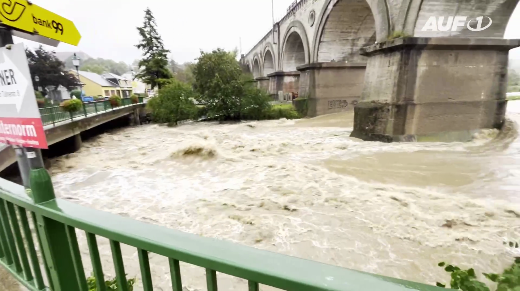 ⁣AUF1 exklusiv: Opfer der Hochwasser-Katastrophe klagen Politik an