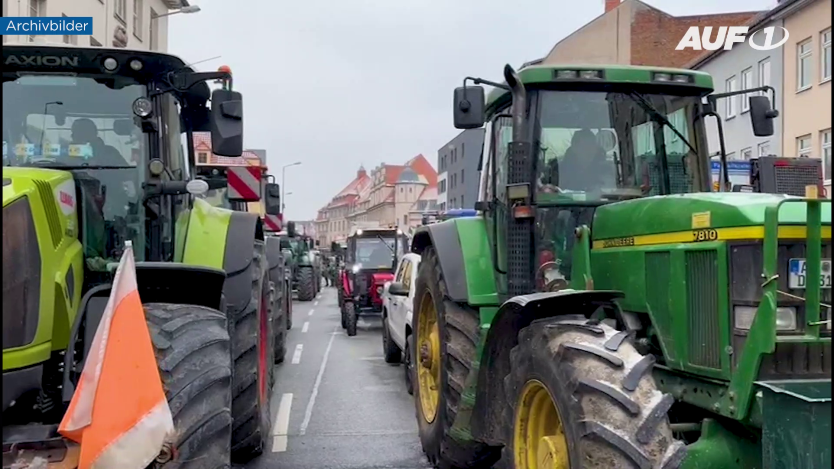 ⁣Thüringen: Bauern-Protest bei Agrarminister-Konferenz in Erfurt